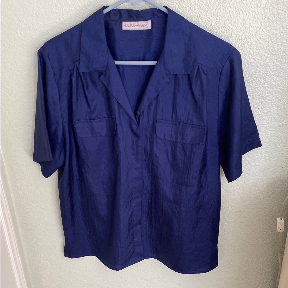 Casual Blue Button Down Shirt with Pointed Collar